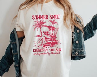 Retro Book Girl Summer T-Shirt: Book Lover Gift