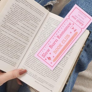 Lesezeichen Slow Burn Romance Book Club Trope Geschenk Book Lover Booktok Romantasy Romance Girl Bücherwurm Geschenkidee Romance Bookmark