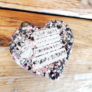 Romance Trope Phone Grip Stand: Iridescent Glitter Kindle Accessory
