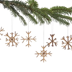 Christmas decoration, Christmas tree pendants, snowflakes ornaments, gift, decoration branches, set of 6, lasercut wood, xmas present
