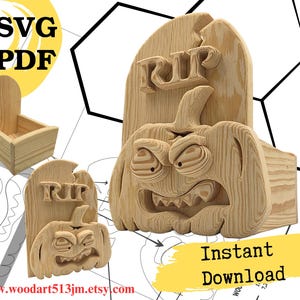 Pode incluir: Decorações de madeira com tema de Halloween, incluindo uma lápide com "RIP" esculpido e uma abóbora esculpida com uma cara zangada. A imagem também inclui uma pequena caixa de madeira. As palavras "SVG PDF" e "Instant Download" são visíveis.
