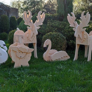 Pflanzgefäß, Gartenbox in Tierform - 6 Dekupiersäge-Motive, Hirsch, Hahn, großer und kleiner Schwan, Schaf & Stier, Blumen-Pflanzgefäße