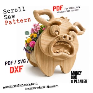 Op de afbeelding: Een houten figuurzaagpatroon voor een spaarpot en plantenbak. Het ontwerp toont een gesneden, cartoonachtig gezicht met een open mond, met een boeket kleurrijke bloemen. Tekst bevat "Scroll Saw Pattern", "PDF", "PDF/SVG/DXF".