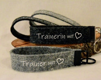 Schlüsselanhänger aus Wollfilz - Trainer/Trainerin mit Herz