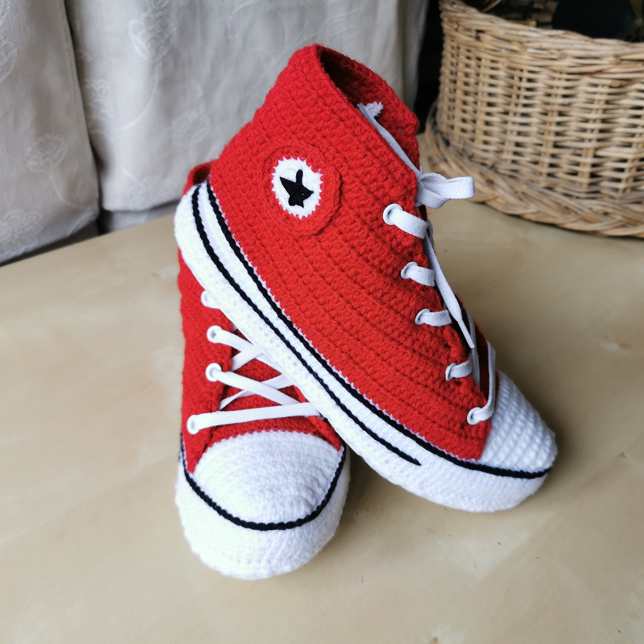 Ladies sales converse slippers