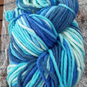 Handgefärbtes 20-fädiges Wollgarn 'Bridgewater Blue'