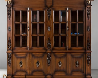 antiker Schrank aus Massivholz. Luxus Hand geschnitzte Wohnzimmer Vitrine. Vitrinenmöbel aus Teakholz