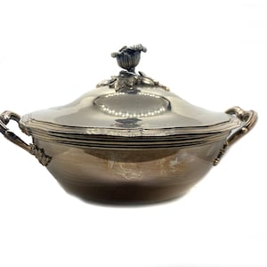 Vintage Silver Plated Serving Dish With Cover, Buffet Serving, Nice Table Deco Dinning Piece with sculpted rose as handle
