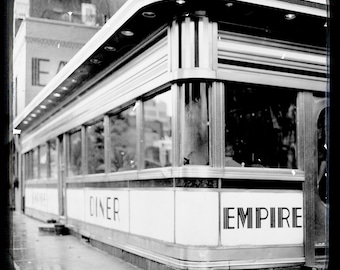 EMPIRE DINER