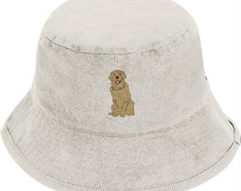 Broderad Golden Retriever Bucket Hat: Återvunnen bomull