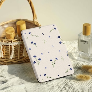 Blue Flowers Kindle Case, Paperwhite 6.8"Case, kindle 10th 11th, Personalization Kindle Paperwhite Cover, All New Kindle Case 2022