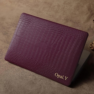 Burgundy Faux Leather Crocodile Print Case, Retro Hard Case for Macbook Air 11/12/13/15 Pro 14/16, All New MacBook M4 M5 2026 Laptop Case