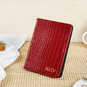 Crocodile Print Personalized Leather Kindle Case, All new kindle 6" 2022 Case, Paperwhite 2021 cover, Paperwhite 6.8 Case, Kindle 10th