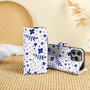 Capa personalizada Blue Blossom para iPhone 16 Pro, carteira com compartimento para cartão, capa de telefone com tampa flip personalizada para iPhone 16 15 14 13 12 11 Pro Max
