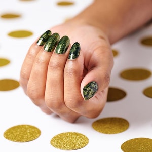 Color Street Shamrockin and Rollin