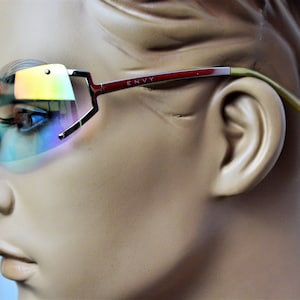 VINTAGE 2000s sunglasses Envy E4025 D SISI 115