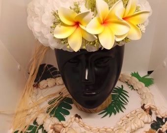 Tahiti flower crown with yellow tipaniers