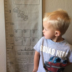 Aangepaste Canvas Wall Growth Chart / gepersonaliseerde babyshower cadeau, mijlpaal tracker, moderne baby boek, gender neutrale canvas groei liniaal