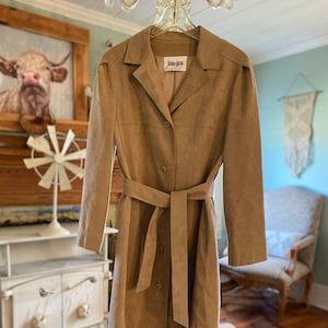 Neiman marcus coats clearance