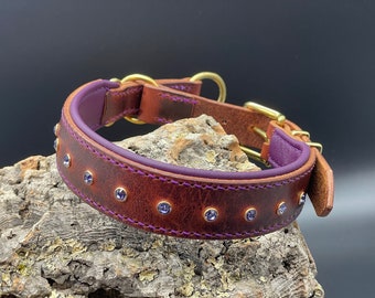 Gepolstertes Zugstopp Halsband verstellbar mit Kristallnieten, handgenht,  Messingbeschlge, Maanfertigung - Etsy.de