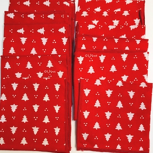12 Vintage Christmas Red Luncheon Cotton Cocktail Napkins 9x9 Inches