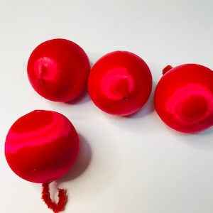 Handy Hands Decor Satin Covered Styrofoam Balls 3 6/Pk-4pcs, 2 White, 1  Red & 1 Green