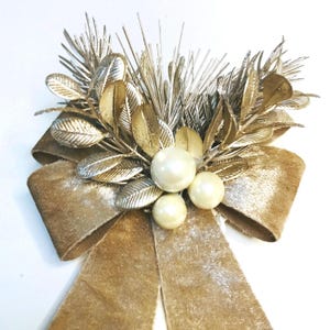 Vintage Style Handmade Holiday Christmas Corsage with Velvet Cream Coffee Color Ribbon