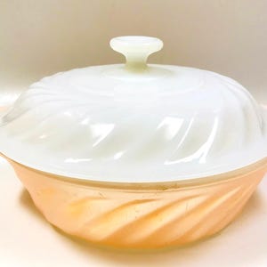 Vintage 1960s Fire King Peach Lusterware/Lustreware Covered Casserole Dish Bowl