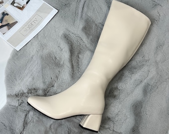 90er Overknee Stiefel in Creme