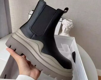 Platform Ankle Boot - Black/Khaki