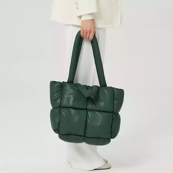 Padded tote sales