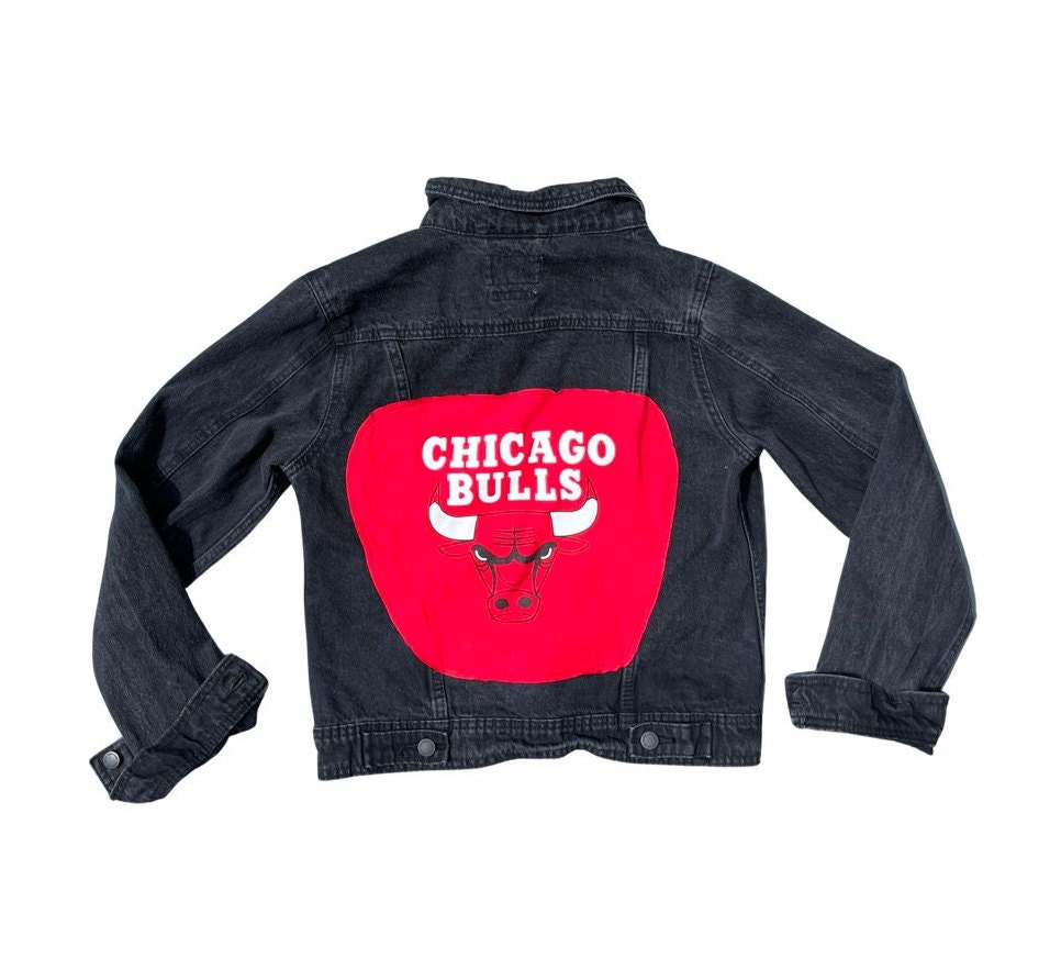 NBA Merch CHICAGO BULLS Thick Heavy 100% Cotton (L) Distressed DENIM JEAN  VEST