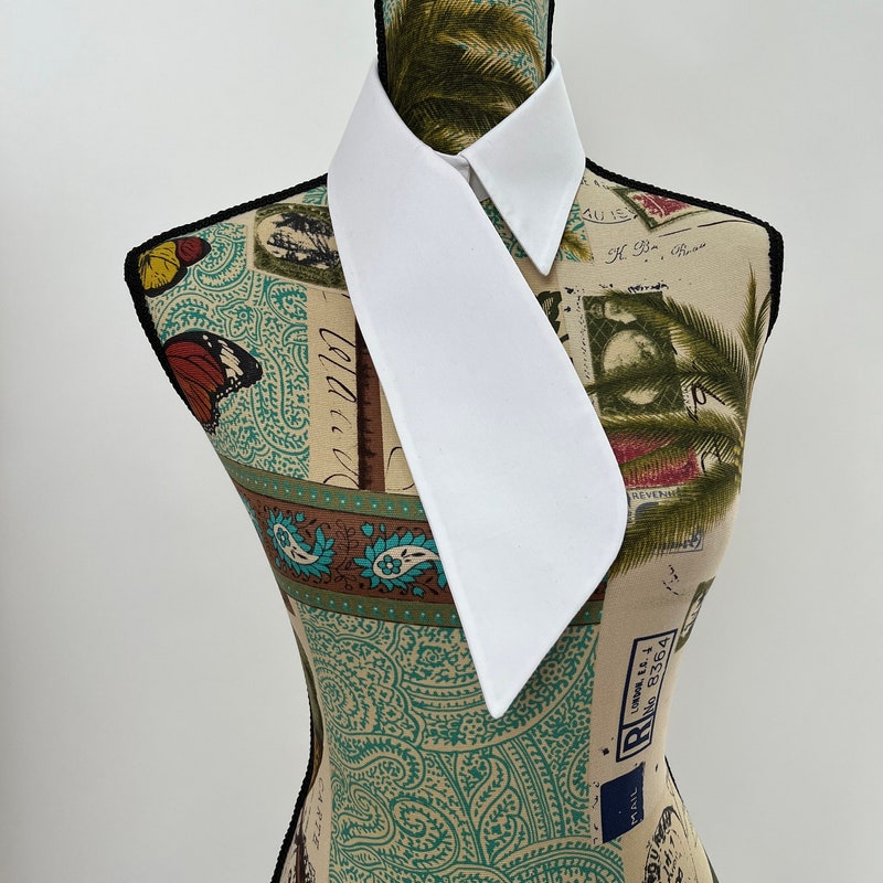 White Collar - Etsy
