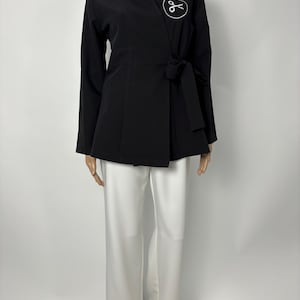 Luxurious healthcare professional tunic and trousers - comfortable and durable - ideal for dentists, spa therapists, cosmetic wear, salons.