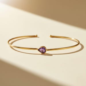 Brazalete de amatista púrpura en vermeil de oro de 18 quilates, pulsera de amatista, brazalete de piedra natal de febrero, brazalete de piedras preciosas, pulsera de piedra natal, regalo para ella.