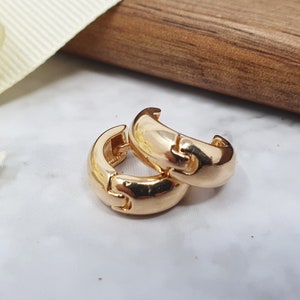 18k Gold Huggies | Mini Gold Huggie Earrings | Dome Huggies Gold Hoops | Minimalist Everyday Gold Huggies | Tarnish Resistant Hoops | Gift