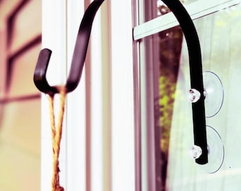 Soporte para comedero de pájaros para ventana con ventosas fuertes, colgador de ventana para comedero de colibríes, gancho de pastor de metal, colgador de plantas para comedero de pájaros