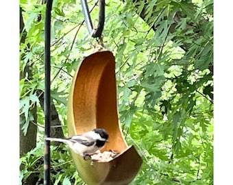 Fly-Through Hanging Bird Feeder Metal Copper Bird Feeder Gift easy cleaning and filling feeder squirrel proof bird feeder Patio Decor