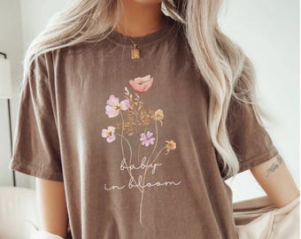 Baby In Bloom Shirt, Wildflower Comfort Colors Tshirt, Pregnancy Reveal Tee, Baby Announcement Gift, Expecting Mom To Be, Pregnant Wife Gift