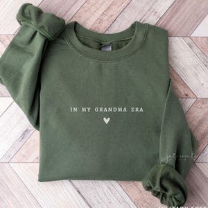 In My Grandma Era Sweatshirt Promoted to Grandma Shirt New Grandma Gift for Grandmother Grammy Nana Pregnancy Reveal Baby Announcement Ideas