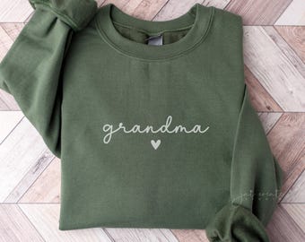 Grandma Sweatshirt Promoted to Grandma Shirt New Grandma Gift for Grandmother To Be Grammy Nana Pregnancy Reveal Baby Announcement Ideas