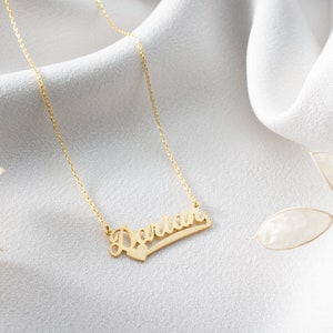 Custom Name necklace with heart, Personalized Gift for mom, Personalized Heart Name Necklace mom, 925K Sterling Silver Necklace with name image 6