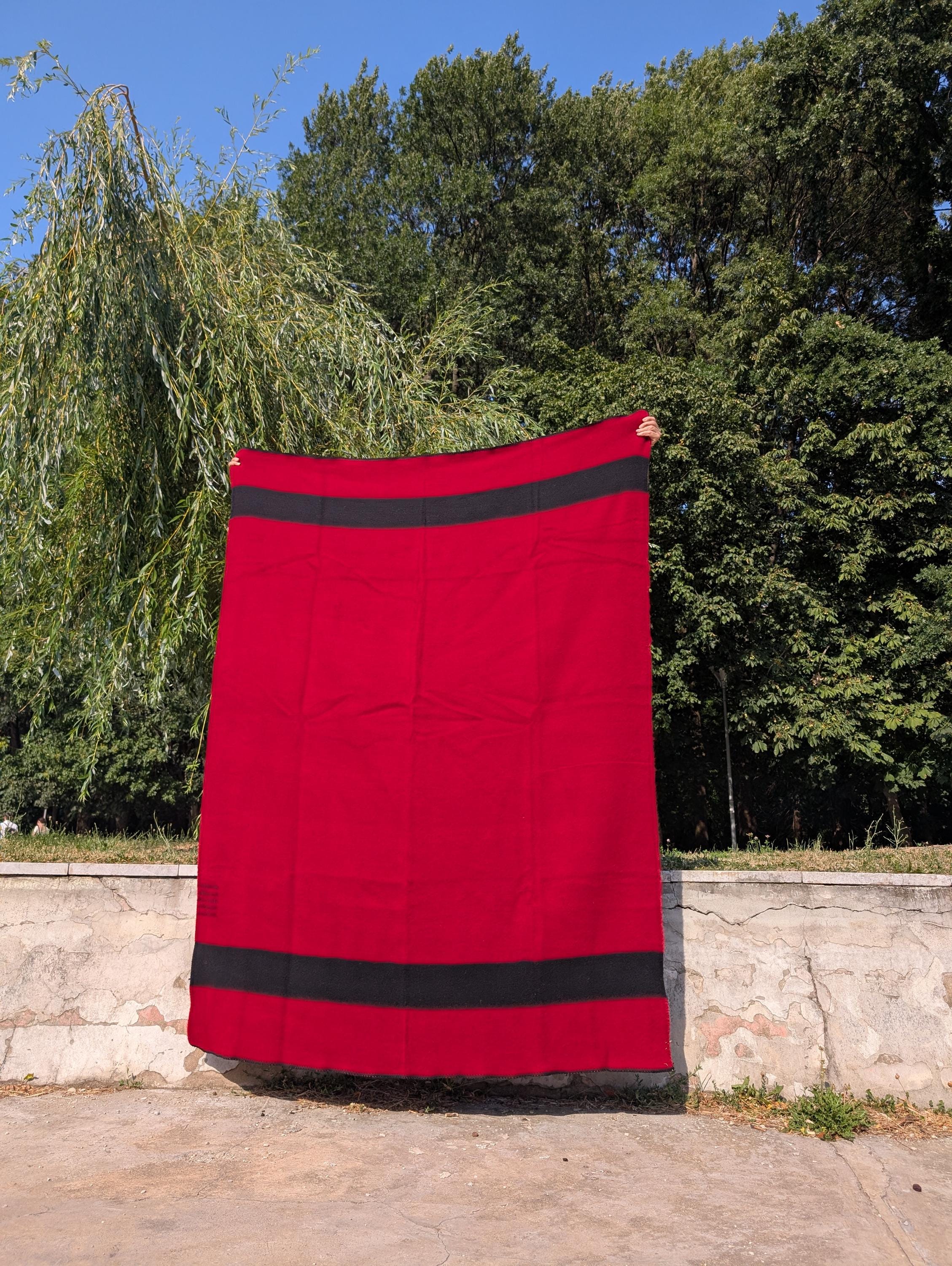 ヴィンテージ ORRLASKAN BLANKET ブランケット　ラグマット ヴィンテージ ORRLASKAN BLANKET ブランケット ラグマット