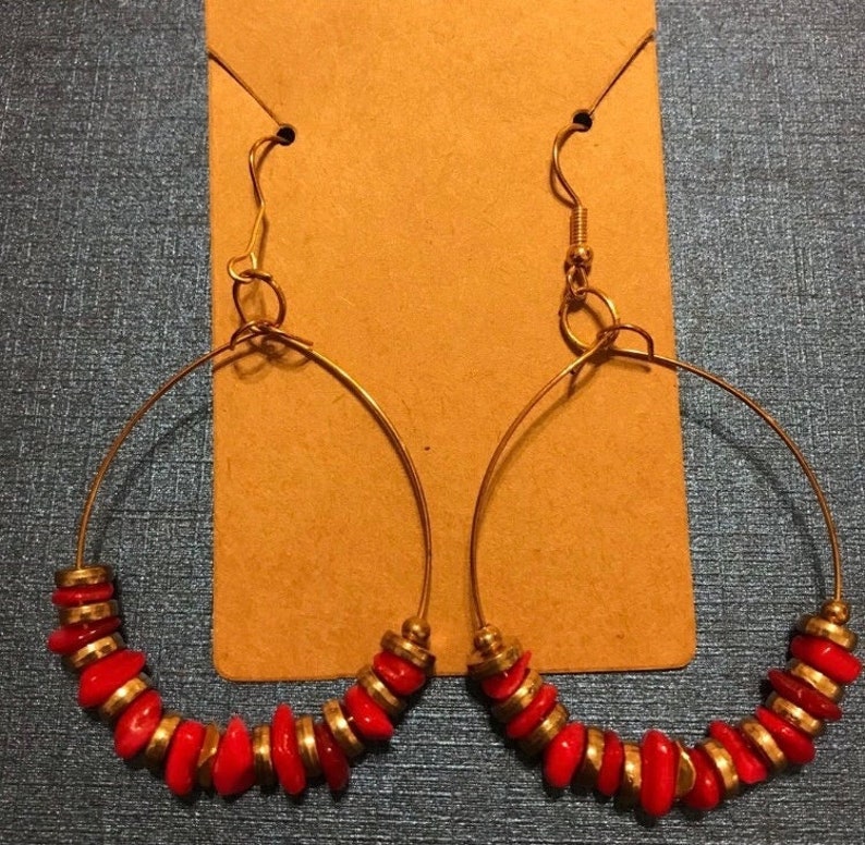 Red Gold Irregular Gemstone Chip Hoop Earrings image 1