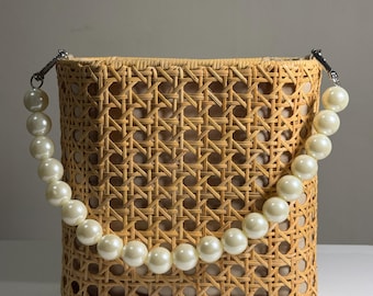 Handwoven Rattan Bag – Pearl Handle Bridal Clutch