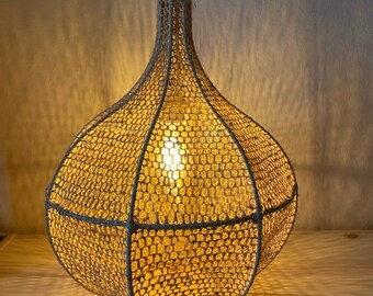 Pendant light in pear raffia lace, Taroudant model