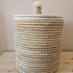 Panière de rangement berbère en palmier et laine noir 40cm modèle Essaouira image 1