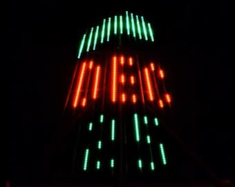 Secuencia navideña a "Soy Santa Claus" para un árbol de tiras CCR o Smart Pixel de 12 tiras con una estrella de 6 canales en la parte superior.