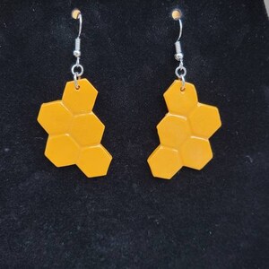Small Honeycomb Dangle Earrings