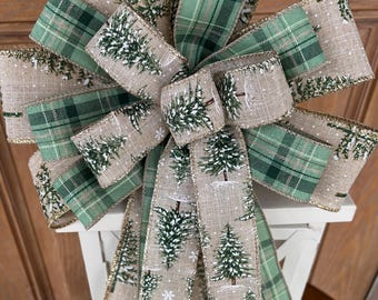 Christmas woodland snowy trees bow, Christmas tree bow, green and gold bow, Christmas woodland wreath bow, gold bow, Christmas lantern bow,